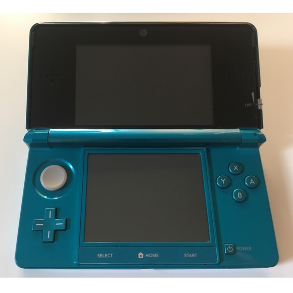 Nintendo 3ds with games and accessories - Picture 4 of 7
